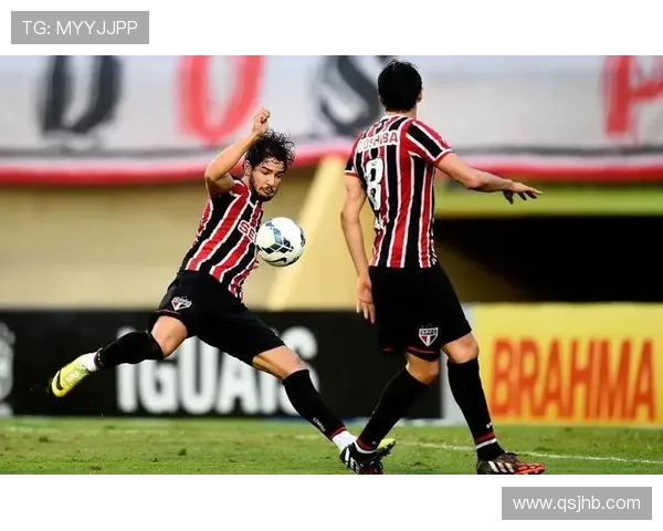 戈亚斯与阿拉戈体的精彩对决分析及比赛前瞻展望