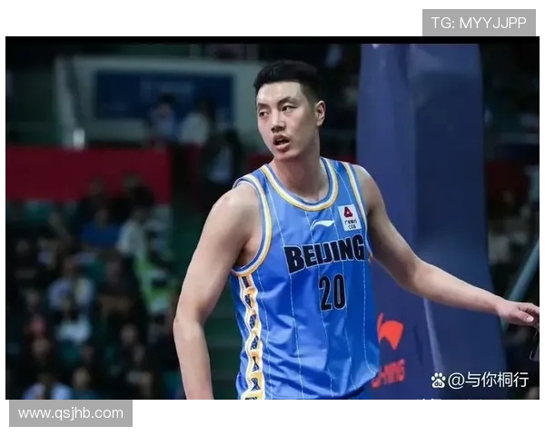 翟晓川的篮球之路：从青涩少年到职业明星的成长历程与心路历程